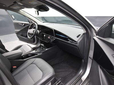 2023 Kia Niro EX