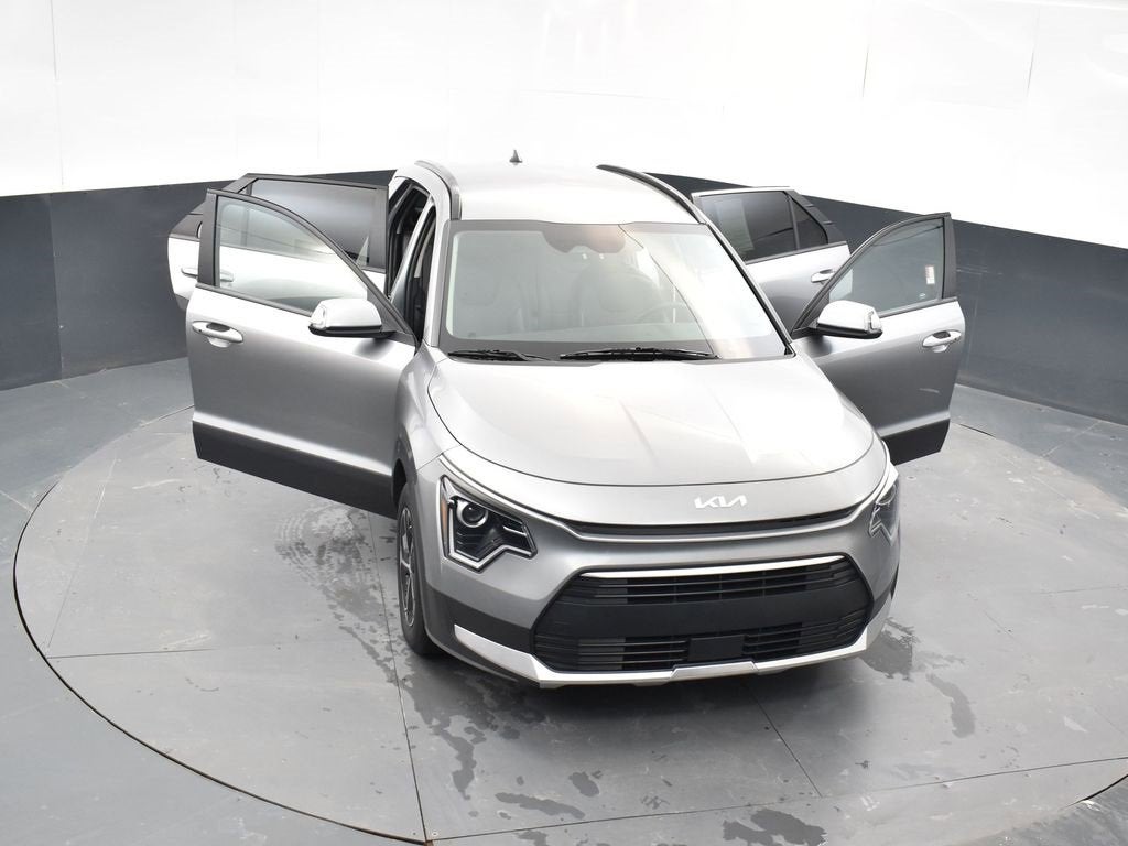 2023 Kia Niro EX