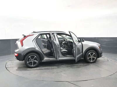 2023 Kia Niro EX