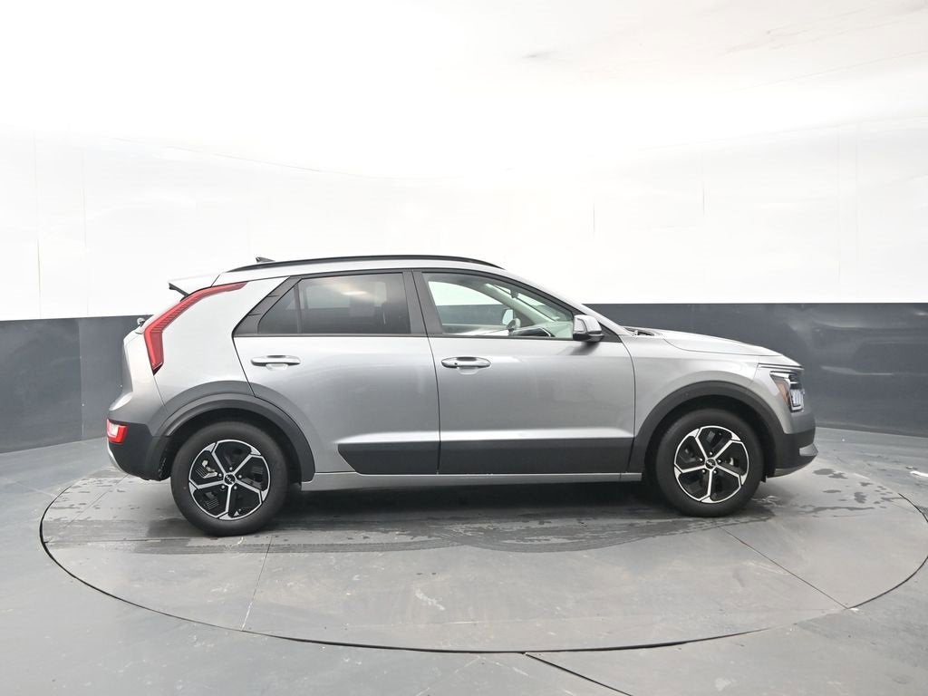 2023 Kia Niro EX