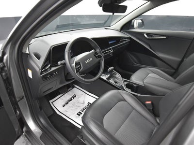 2023 Kia Niro EX