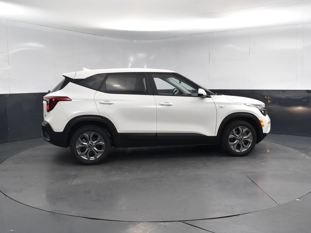 2024 Kia Seltos LX