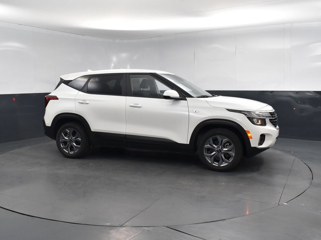 2024 Kia Seltos LX