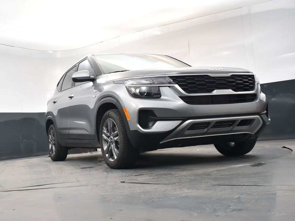 2023 Kia Seltos LX