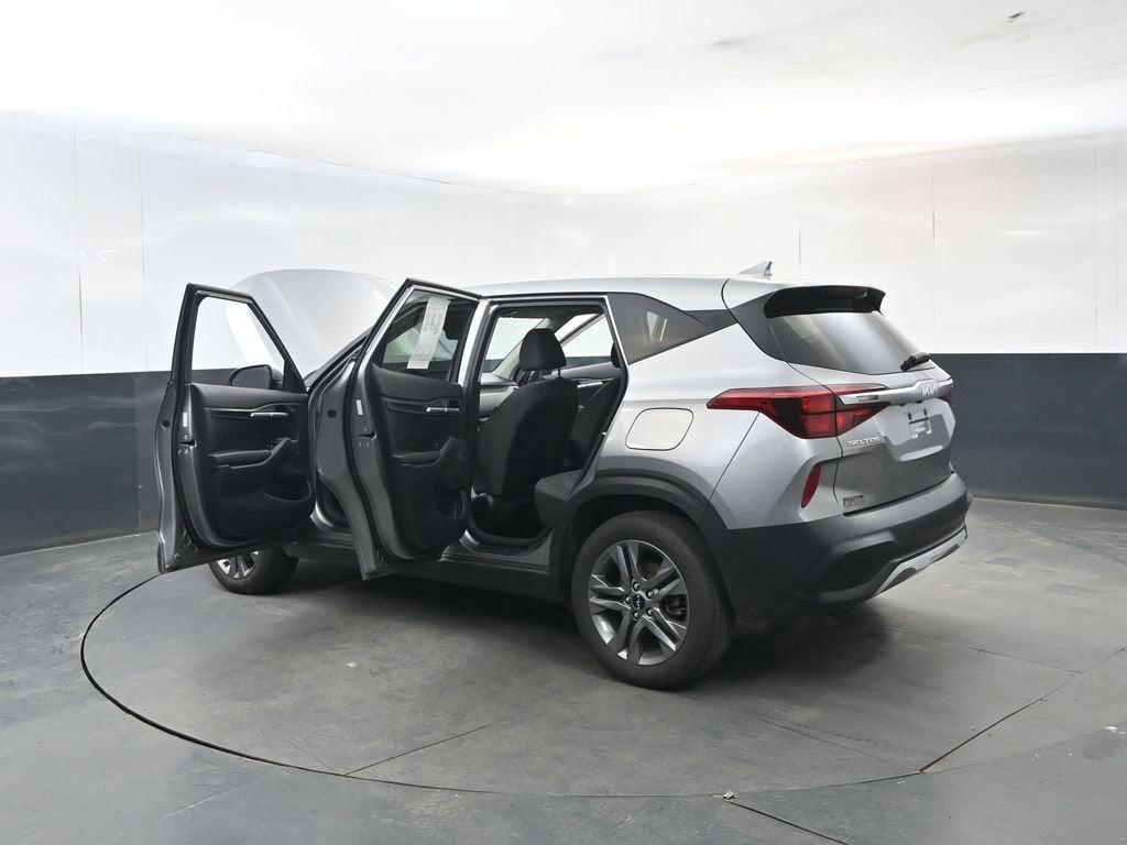 2023 Kia Seltos LX