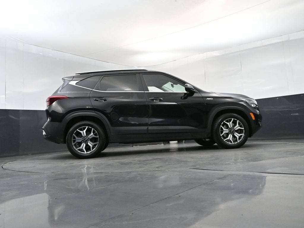 2023 Kia Seltos EX