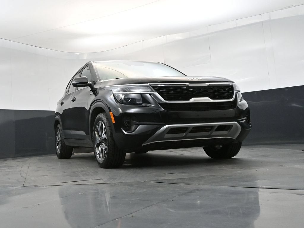 2023 Kia Seltos EX