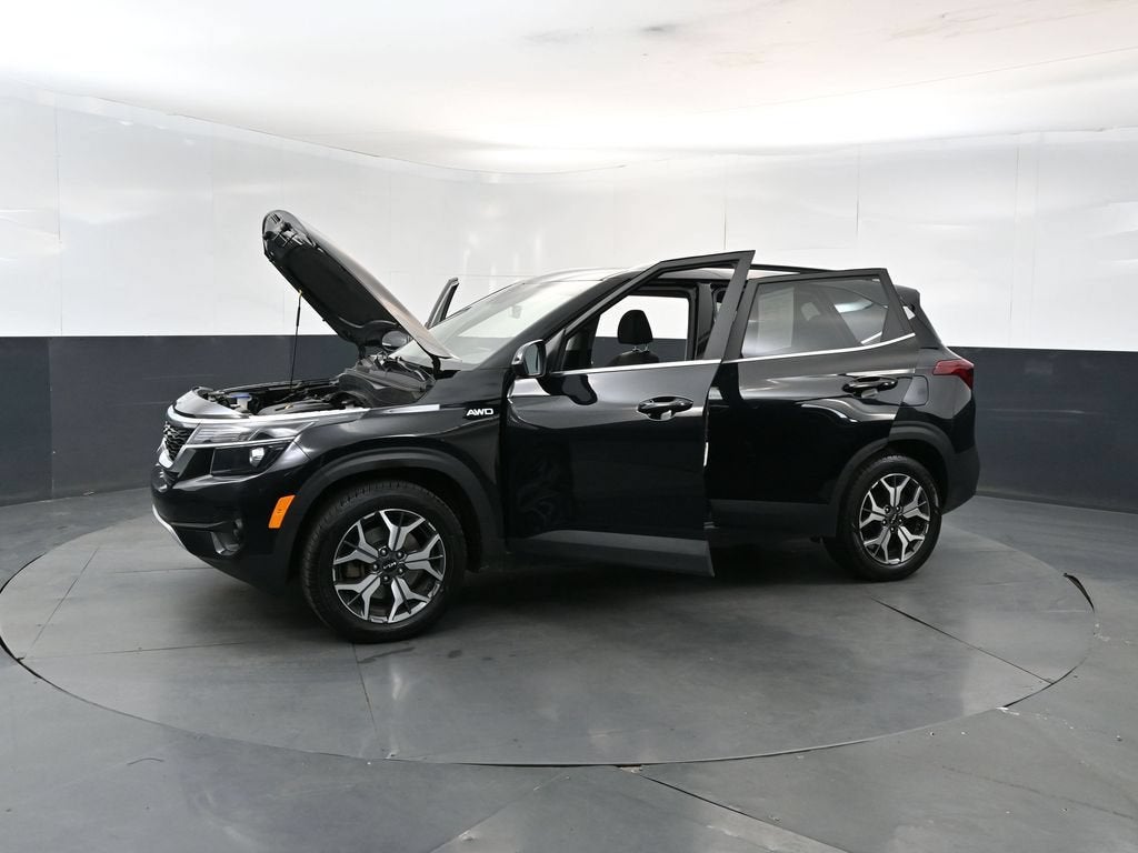 2023 Kia Seltos EX