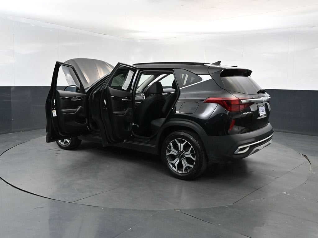 2023 Kia Seltos EX