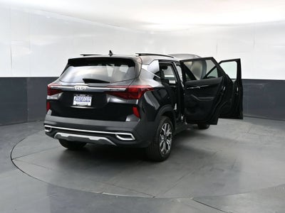 2023 Kia Seltos EX