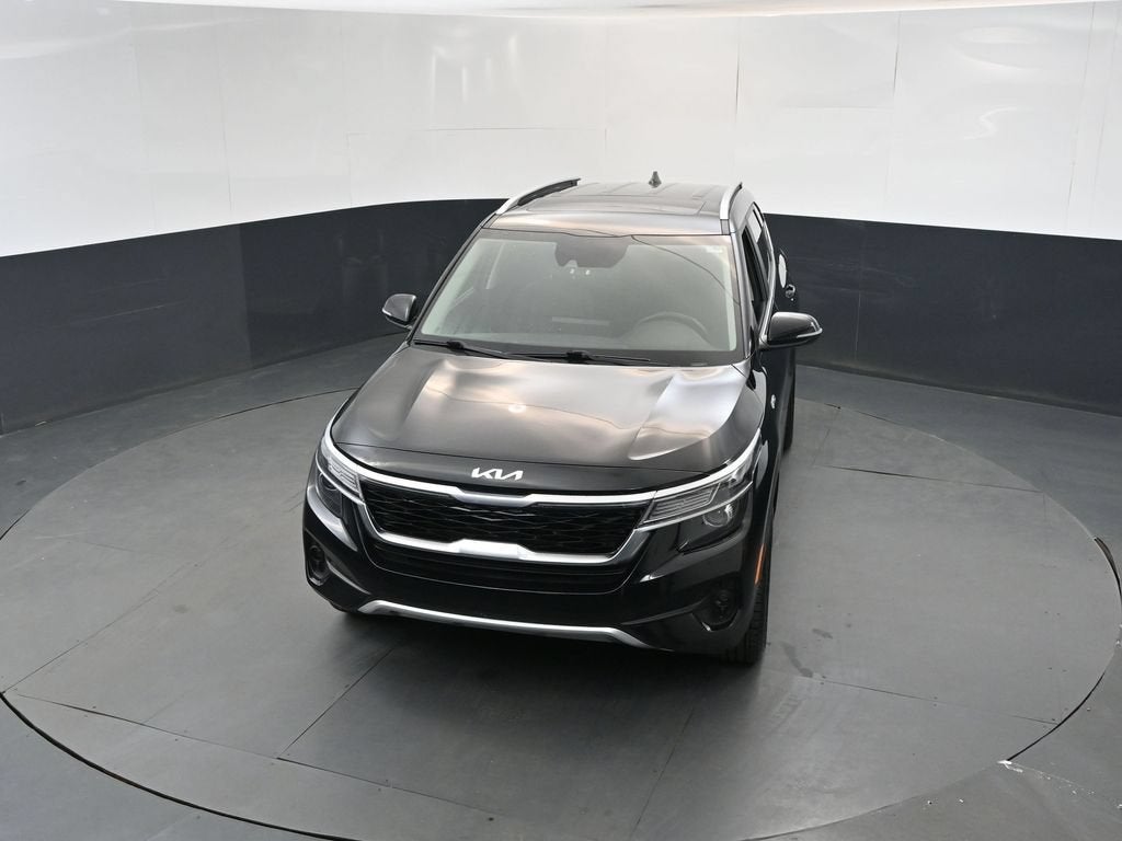 2023 Kia Seltos EX