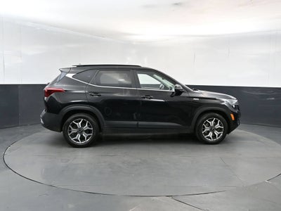 2023 Kia Seltos EX