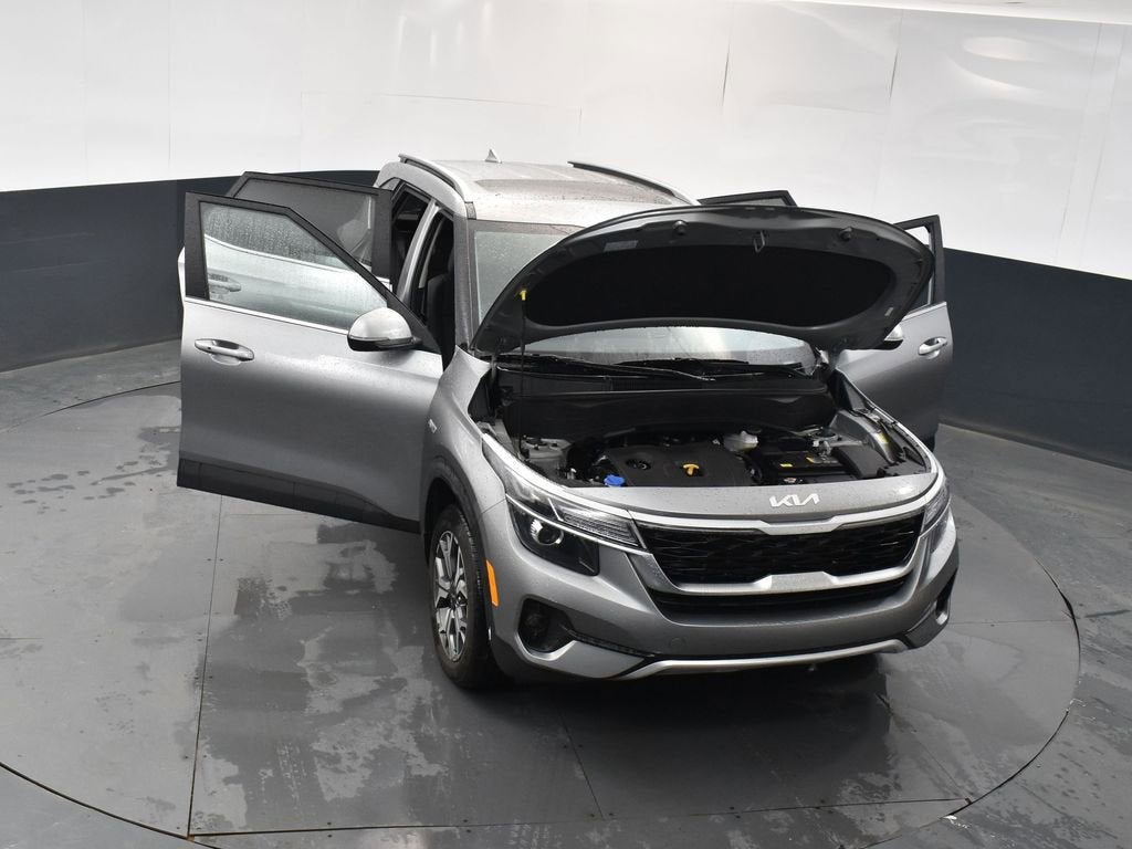 2023 Kia Seltos EX
