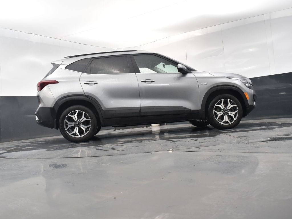 2023 Kia Seltos EX