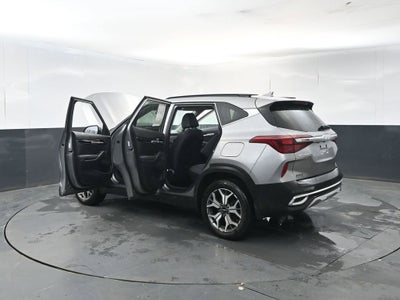 2023 Kia Seltos EX