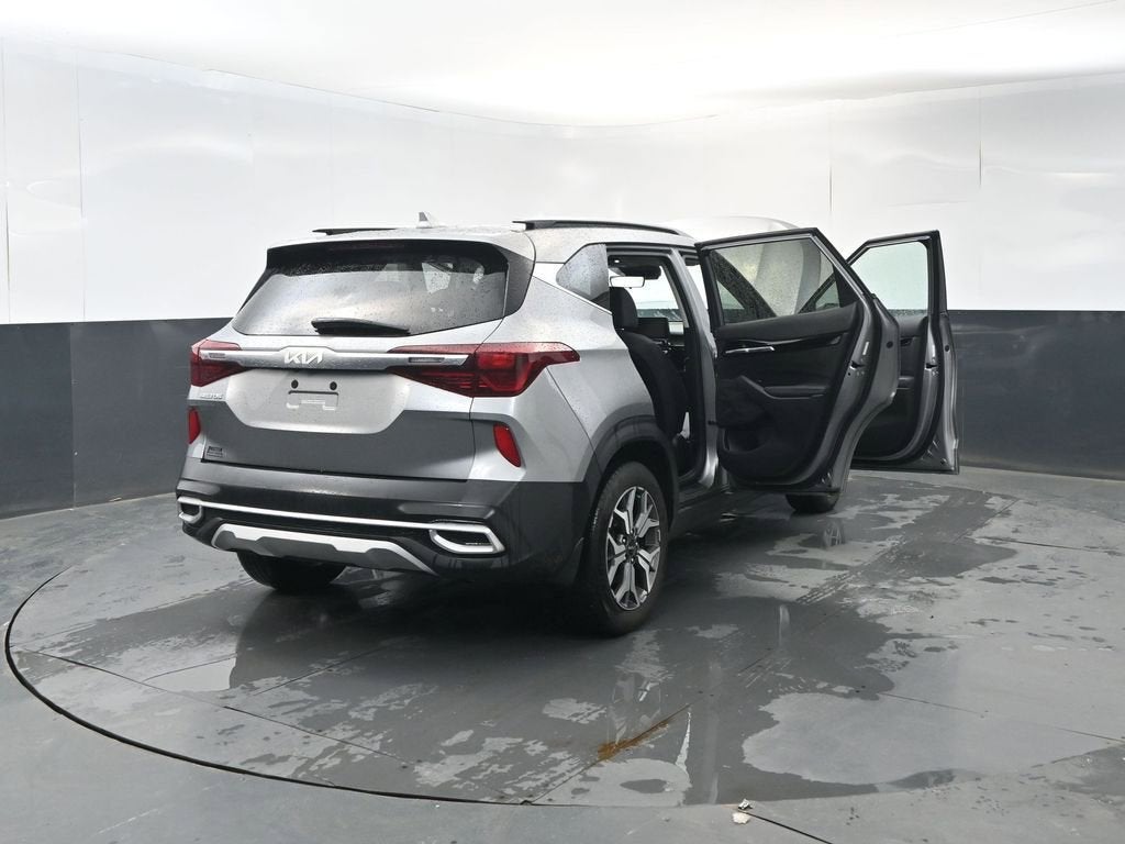 2023 Kia Seltos EX