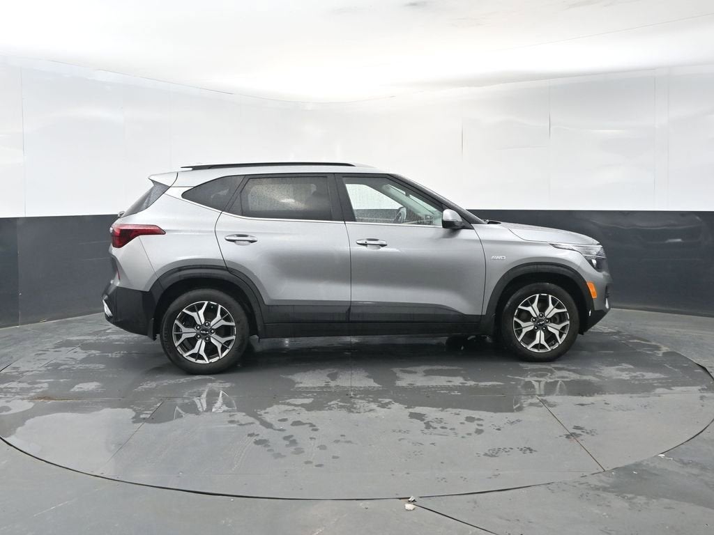 2023 Kia Seltos EX