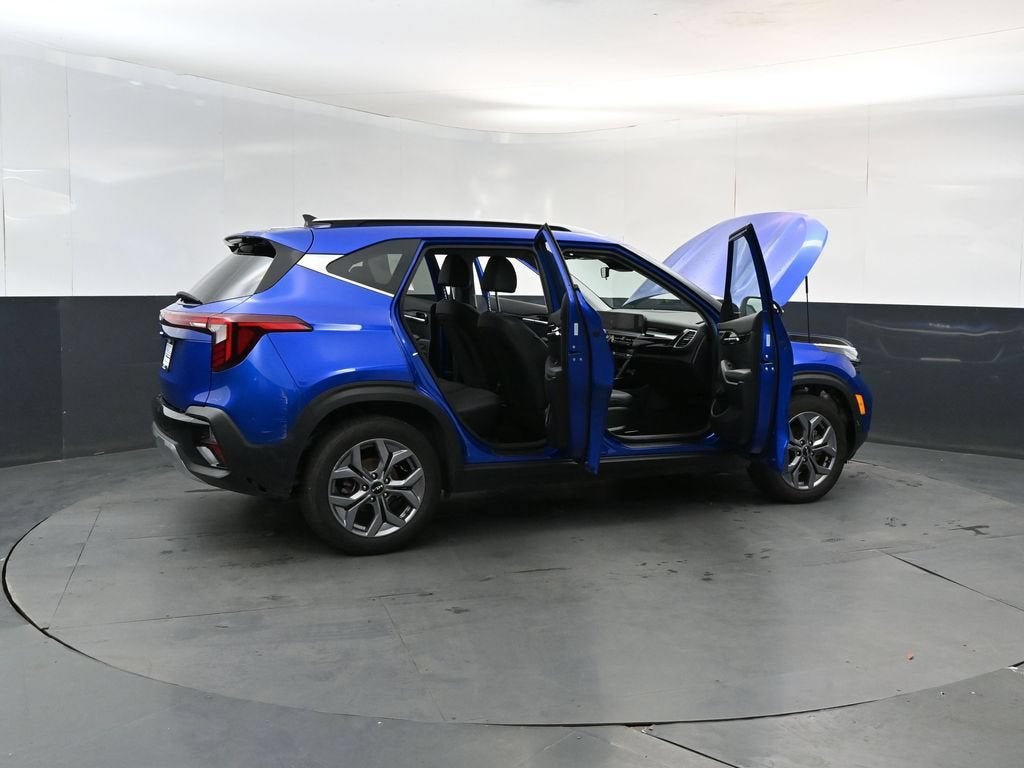 2024 Kia Seltos S