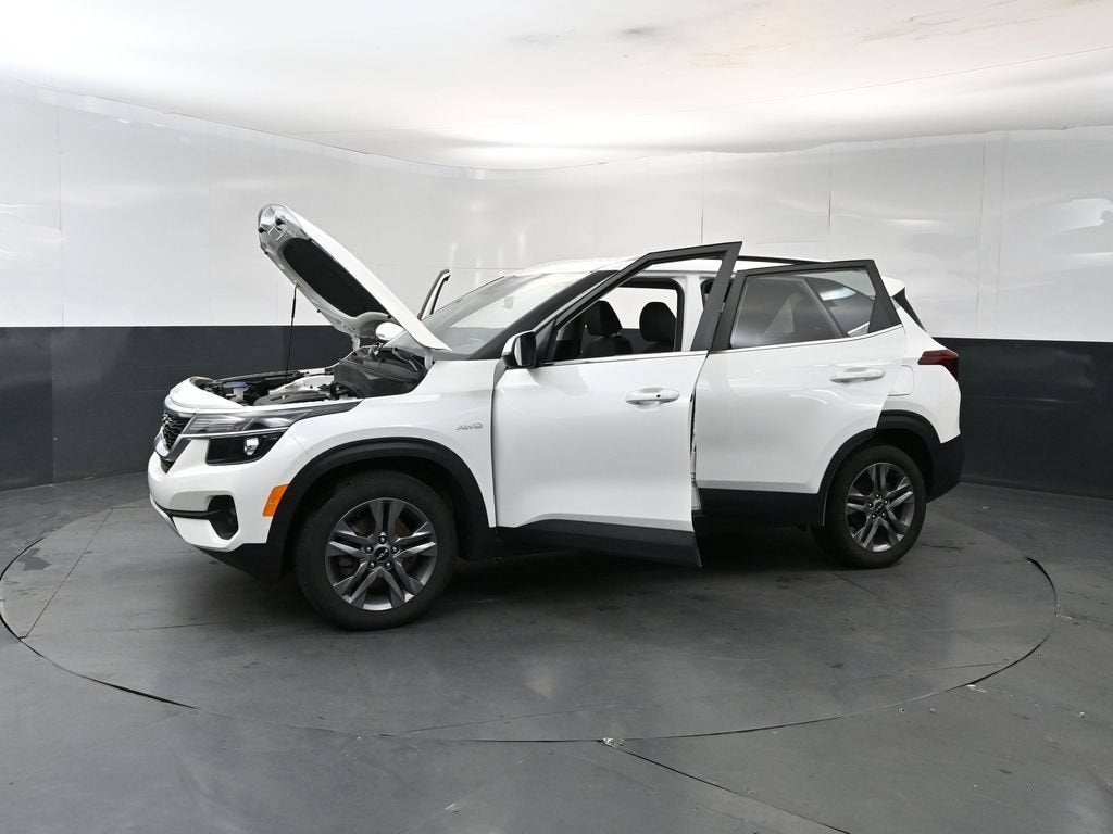 2023 Kia Seltos S
