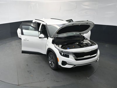 2022 Kia Seltos S