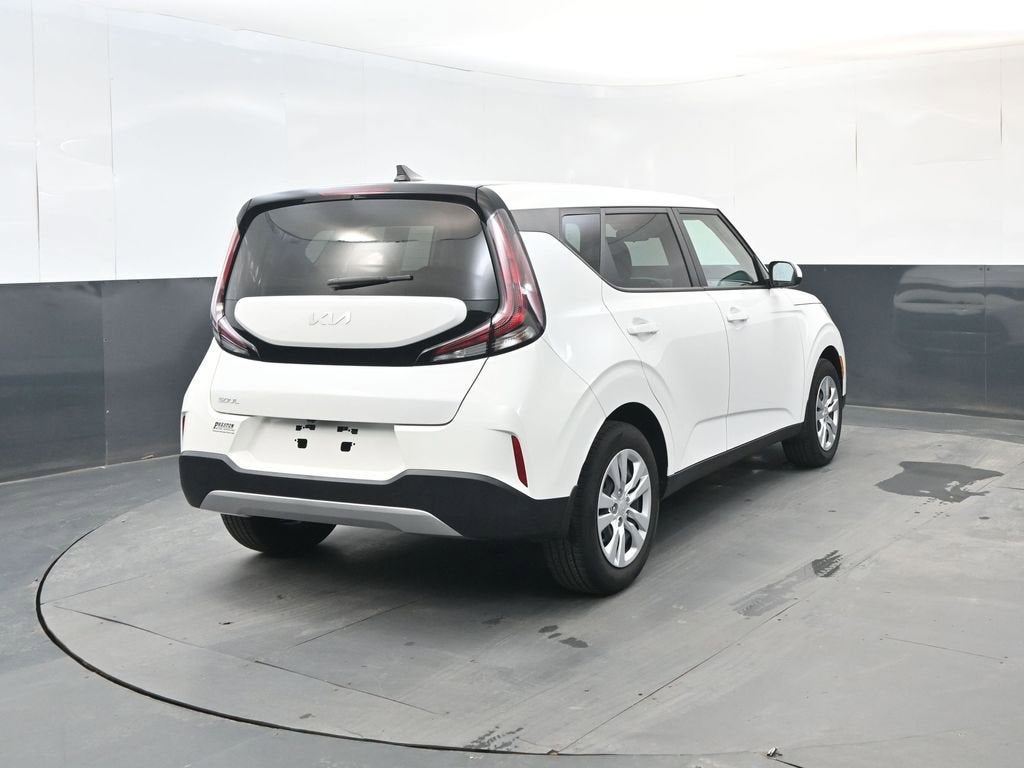 2024 Kia Soul LX