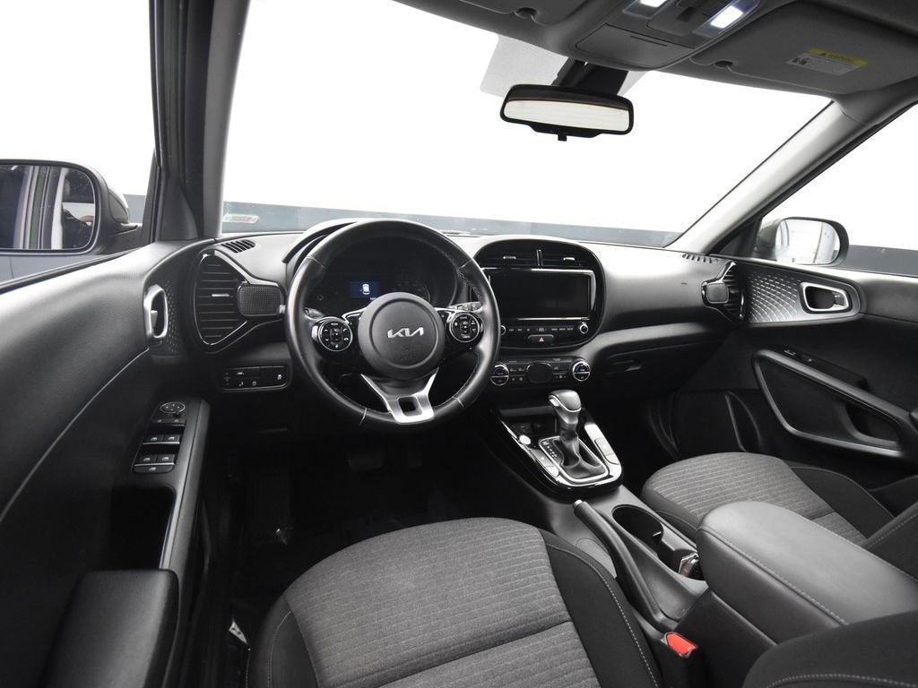 2022 Kia Soul EX
