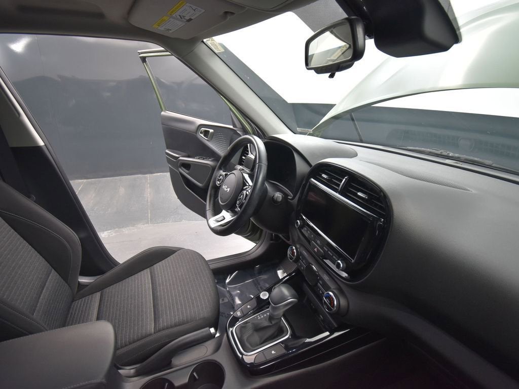 2022 Kia Soul EX