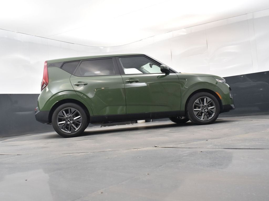 2022 Kia Soul EX