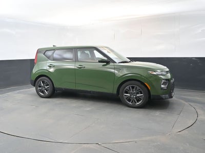 2022 Kia Soul EX