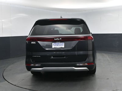 2024 Kia Carnival LX