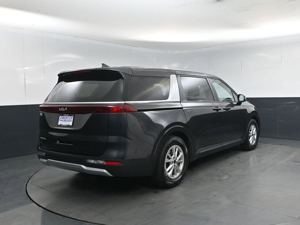 2024 Kia Carnival LX
