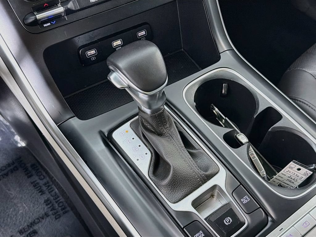 2023 Kia Carnival MPV LX Seat Package