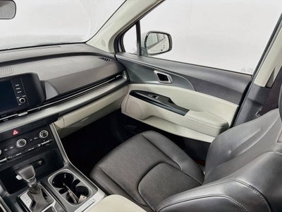 2023 Kia Carnival MPV LX Seat Package