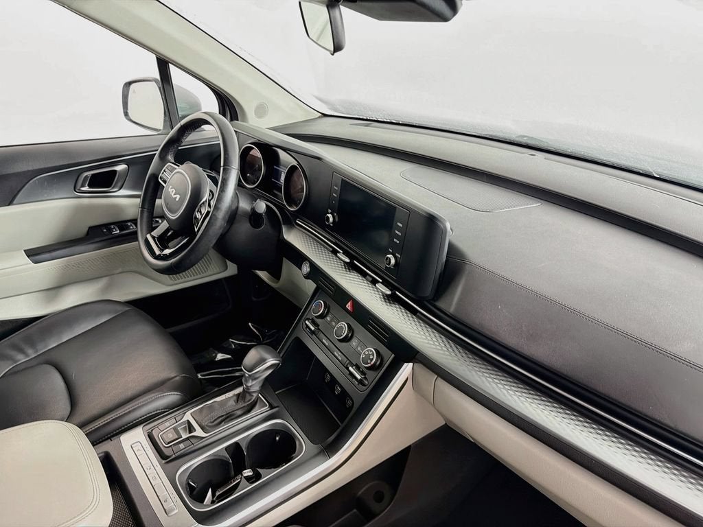 2023 Kia Carnival MPV LX Seat Package