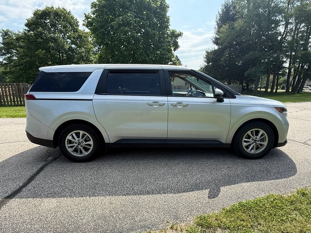 2023 Kia Carnival MPV LX Seat Package
