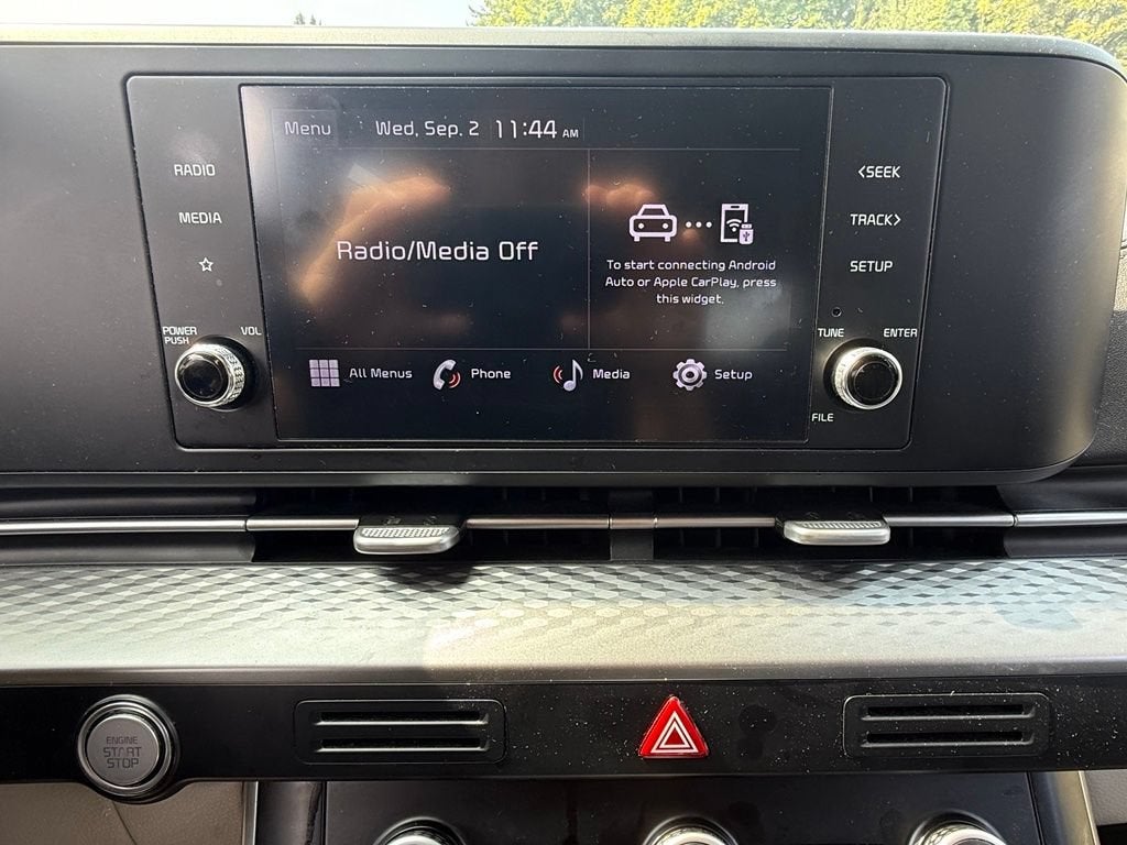2023 Kia Carnival MPV LX Seat Package