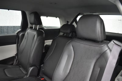 2022 Kia Carnival EX
