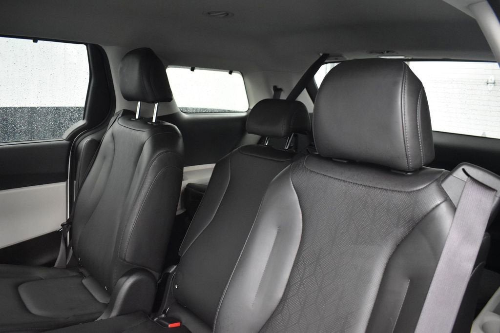 2022 Kia Carnival EX