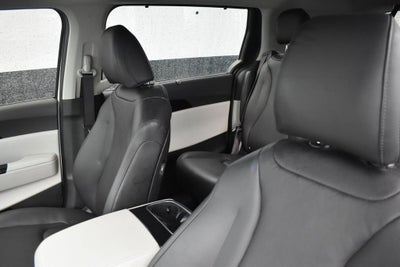 2022 Kia Carnival EX