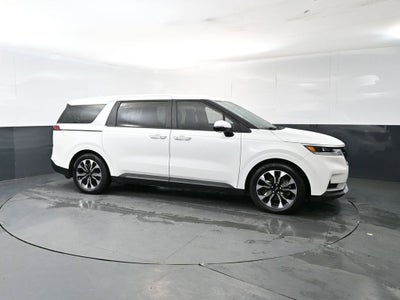 2022 Kia Carnival EX