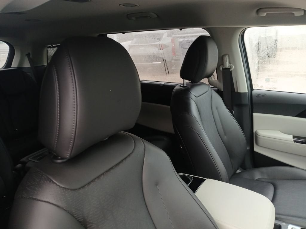 2024 Kia Carnival MPV SX