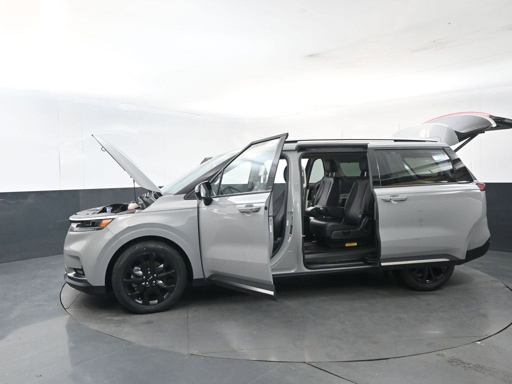 2023 Kia CARN NA