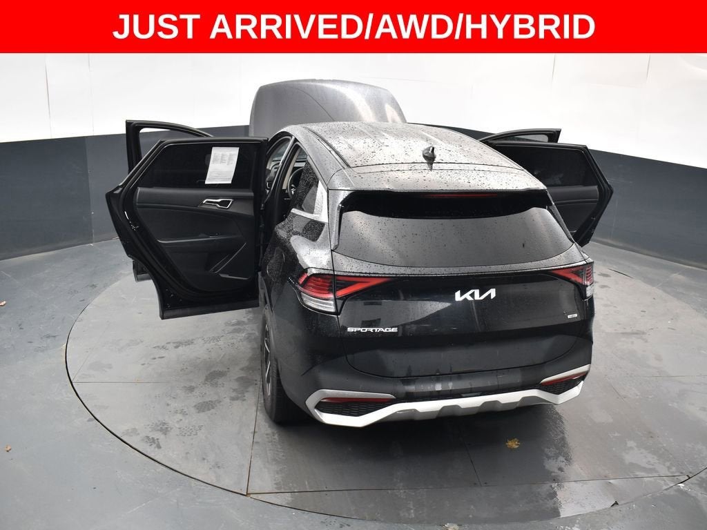 2023 Kia Sportage Hybrid LX