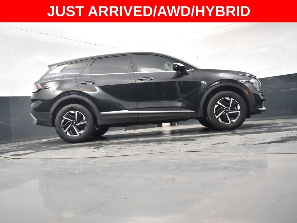 2023 Kia Sportage Hybrid LX