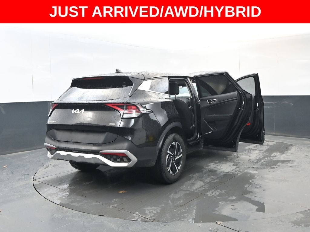 2023 Kia Sportage Hybrid LX