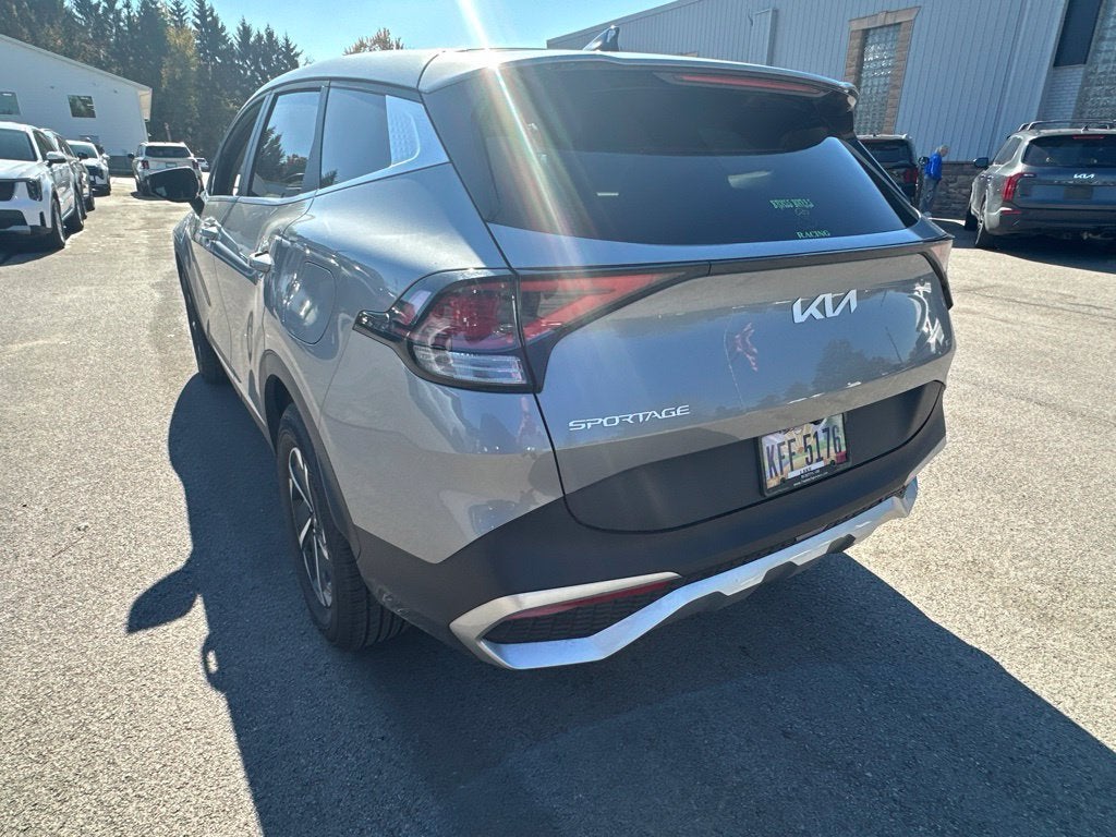 2023 Kia Sportage Hybrid LX