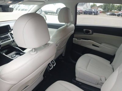 2023 Kia Sorento Hybrid EX